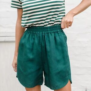 Tradlands Green Linen Shorts